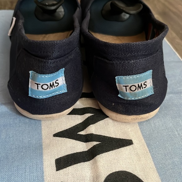 Toms Navy Blue loafers women size 6 - Picture 5 of 11